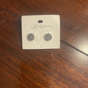 NWT Brand new, never worn Brighton Silver Africa Stories Silver Stud Earrings